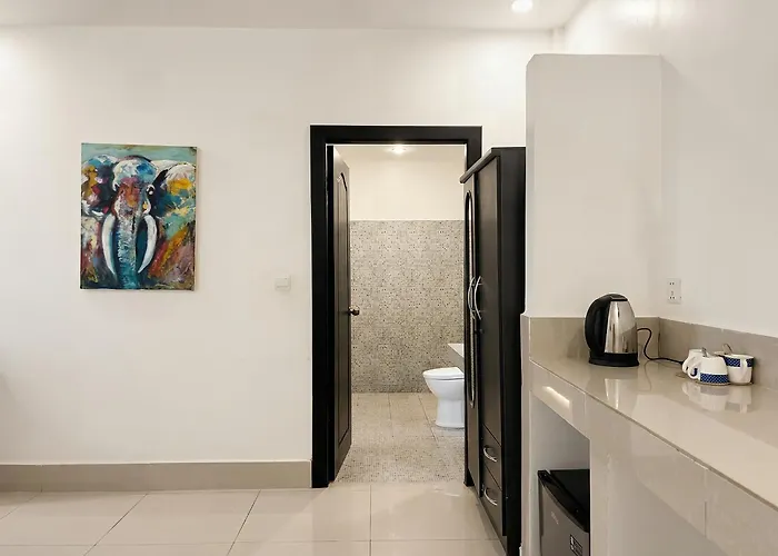 Agati Hotel 3*